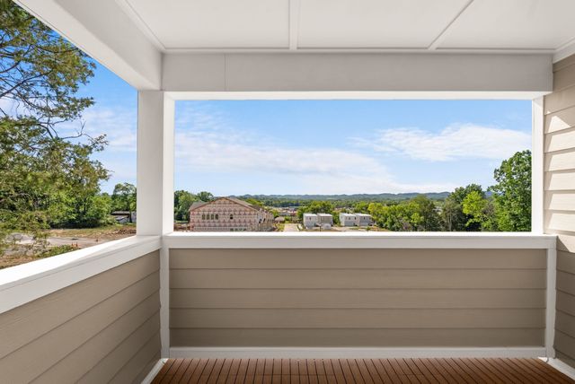 600 Summit Trl, Nashville, TN 37207