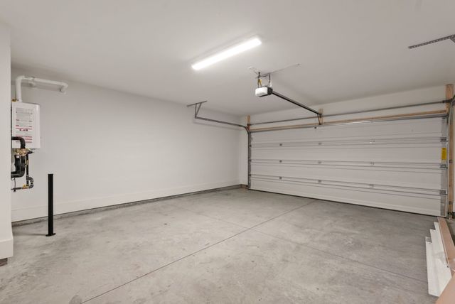 600 Summit Trl, Nashville, TN 37207