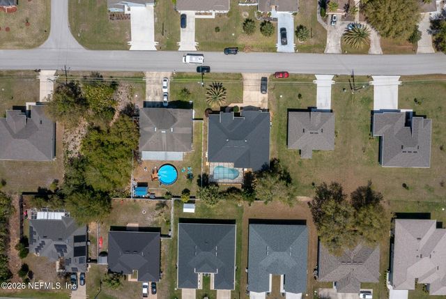 9 LONDON DR Drive, Palm Coast, FL 32137