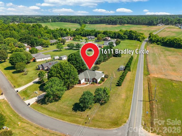 1611 Bradley Drive, Monroe, NC 28112