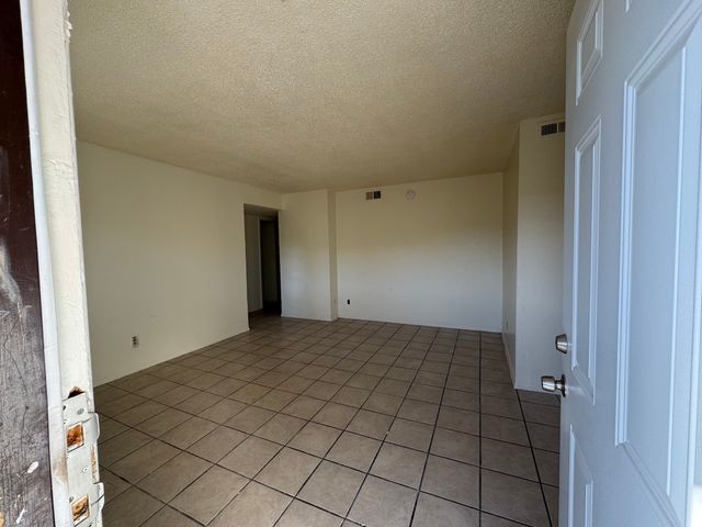 2800 Cerrillos Rd. 177, Santa Fe, NM 87507