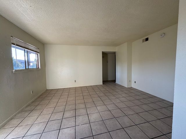 2800 Cerrillos Rd. 177, Santa Fe, NM 87507