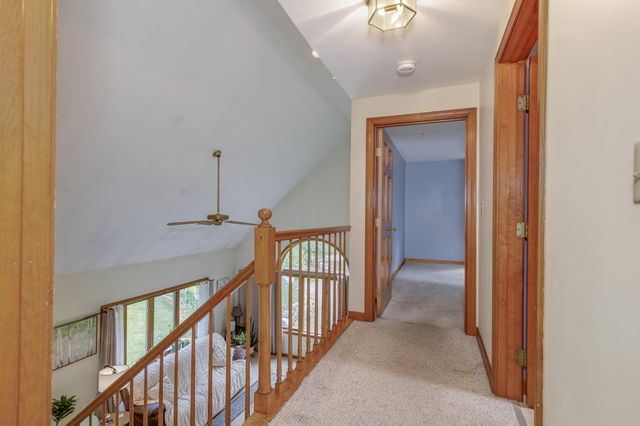 76 Hampstead Road, Danville, NH 03819