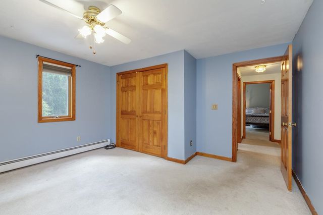 76 Hampstead Road, Danville, NH 03819