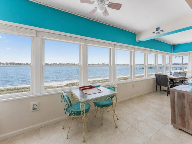 5020 BRITTANY DRIVE S 118, St Petersburg, FL 33715