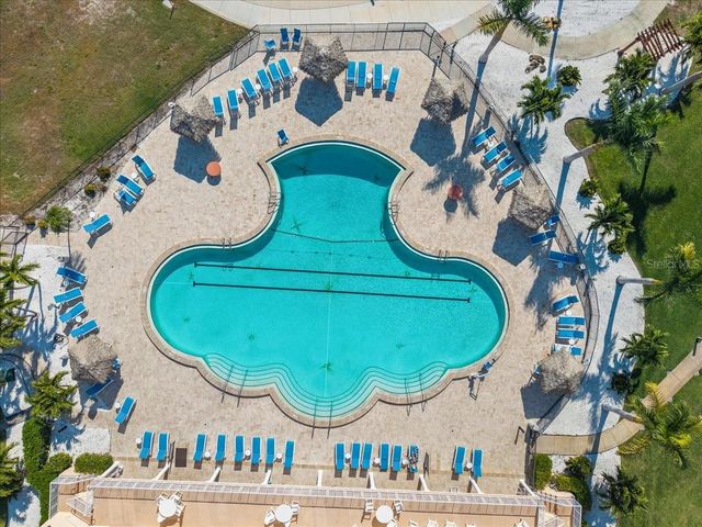 5020 BRITTANY DRIVE S 118, St Petersburg, FL 33715