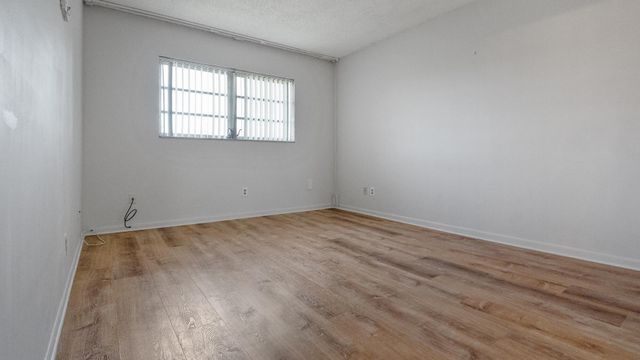 5890 NW 64th Avenue 308, Tamarac, FL 33319