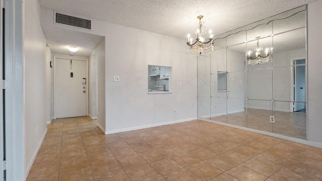 5890 NW 64th Avenue 308, Tamarac, FL 33319