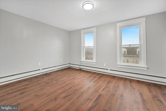 320 SPRING GARDEN ST, Pottsville, PA 17901