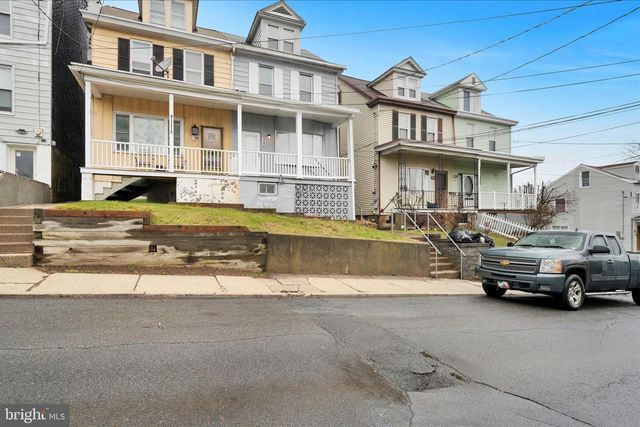 320 SPRING GARDEN ST, Pottsville, PA 17901