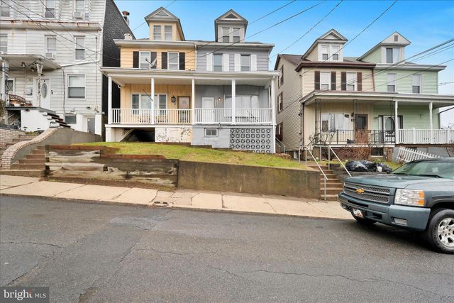 320 SPRING GARDEN ST, Pottsville, PA 17901