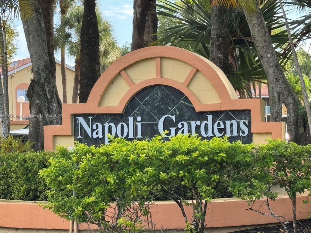 953 Coral Club Drive 953, Coral Springs, FL 33071
