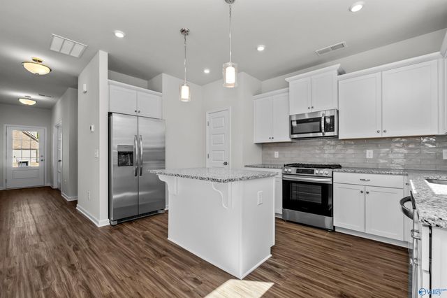 20164 Brook Valley Drive, Athens, AL 35611