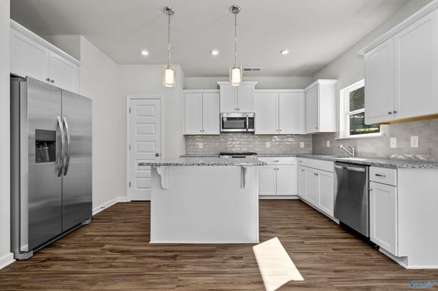 20164 Brook Valley Drive, Athens, AL 35611