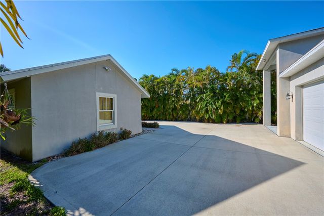 13265 Old Dixie Highway, Sebastian, FL 32958