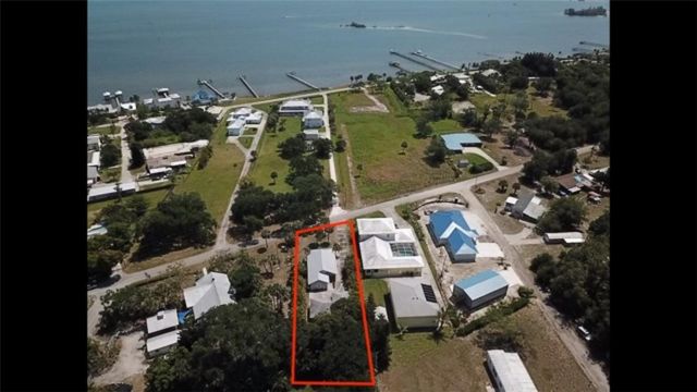 13265 Old Dixie Highway, Sebastian, FL 32958