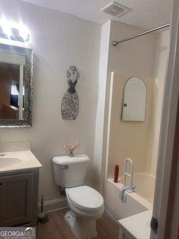 152 Crest Mont Drive, Macon, GA 31206