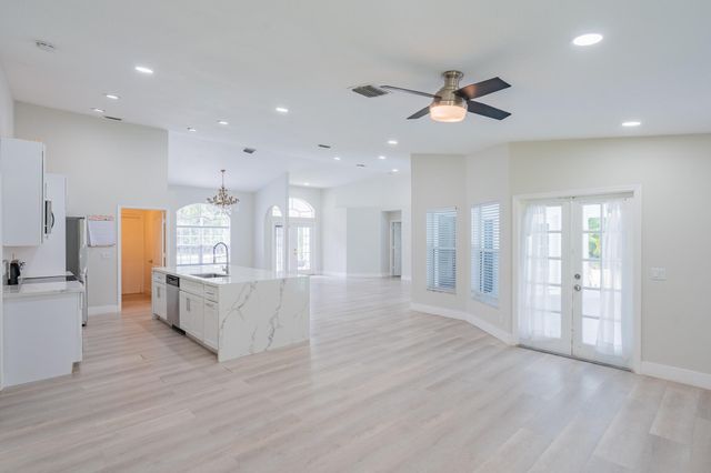 15845 83rd Lane N, The Acreage, FL 33470