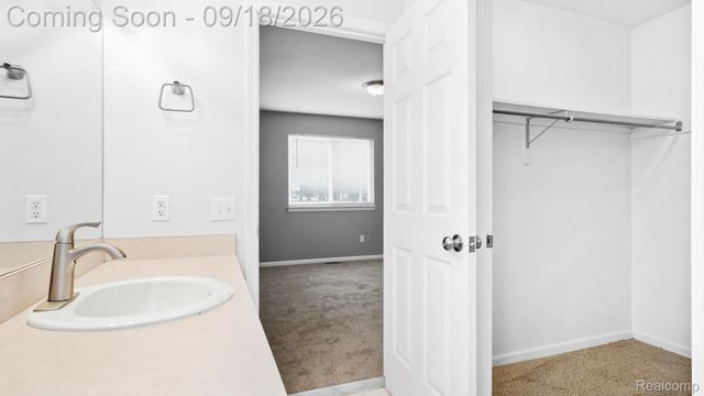 24660 Christina Drive, Brownstown Charter Township, MI 48134