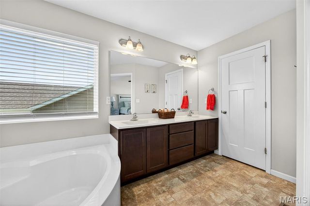 309 Turkey Roost Lane, Troy, MO 63379