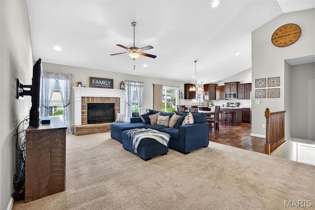 309 Turkey Roost Lane, Troy, MO 63379