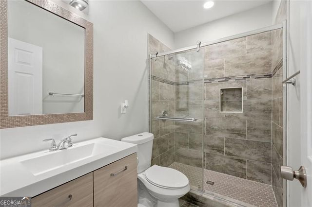 770 Glastonbury Court, Cumming, GA 30041