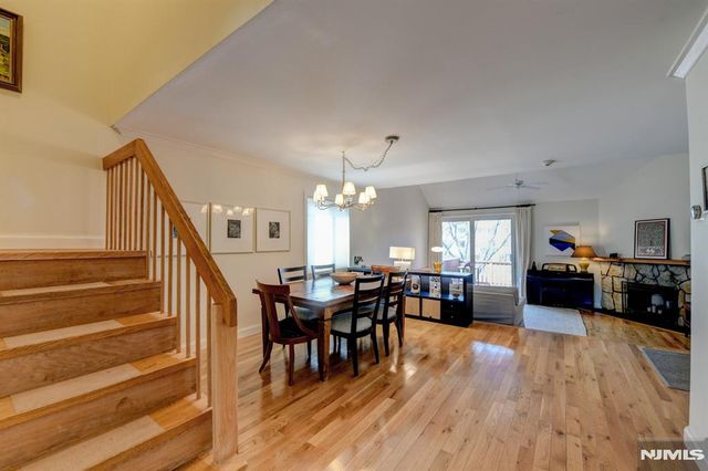 598 Sanderling Court, Secaucus, NJ 07094