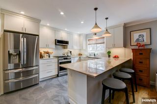 598 Sanderling Court, Secaucus, NJ 07094