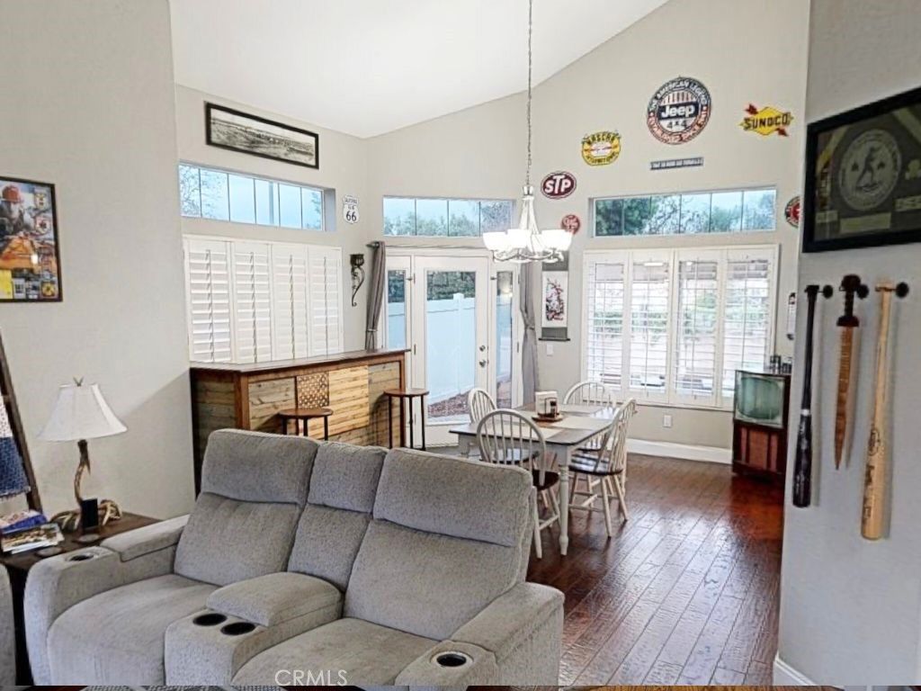 Image 6 of property listing at 39147 Via Pamplona, Murrieta, CA 92563