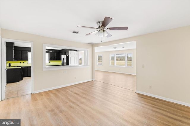 308 E CEDAR LN, Fruitland, MD 21826