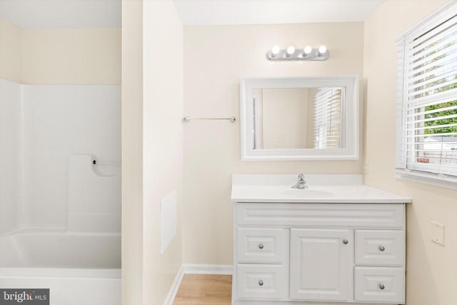 308 E CEDAR LN, Fruitland, MD 21826