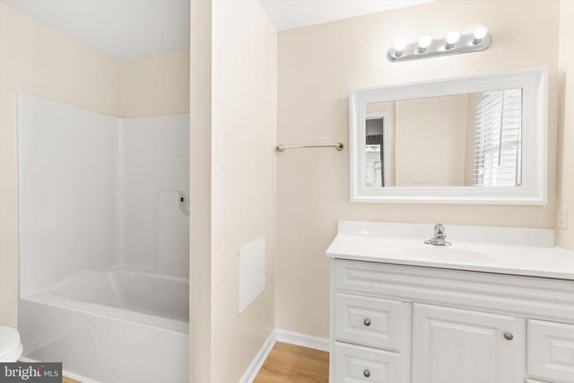 308 E CEDAR LN, Fruitland, MD 21826