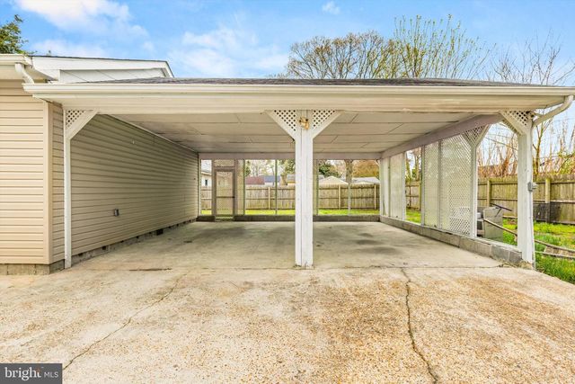 308 E CEDAR LN, Fruitland, MD 21826