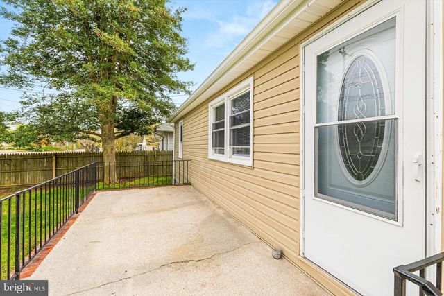 308 E CEDAR LN, Fruitland, MD 21826