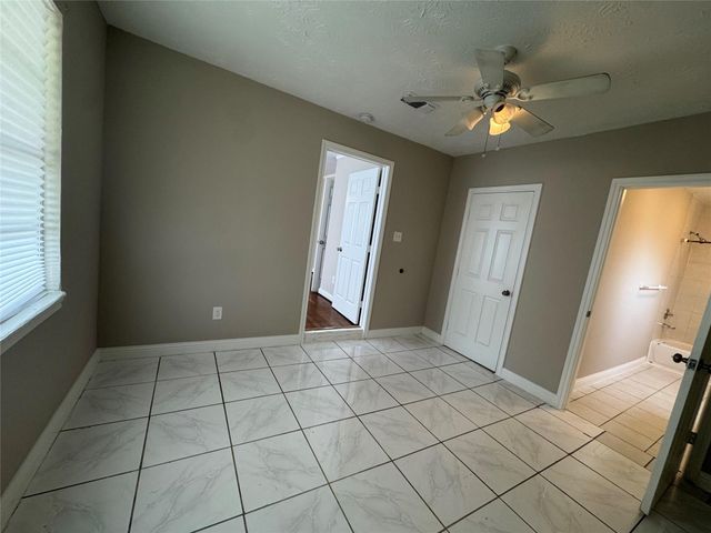 814 Globe Street, Houston, TX 77034