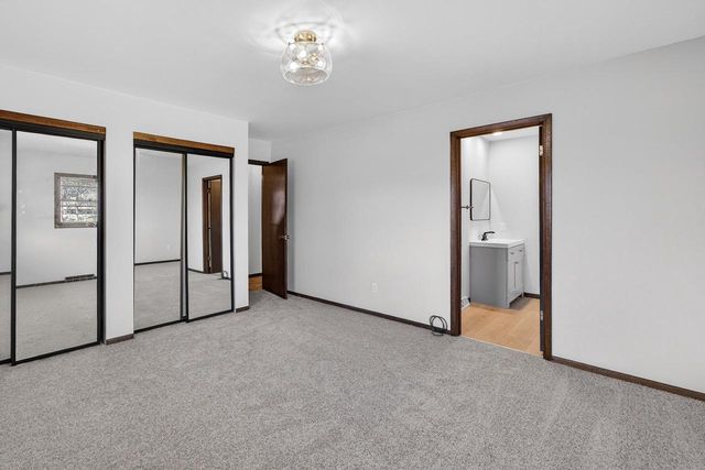 5736 Pembroke Drive, Fitchburg, WI 53711