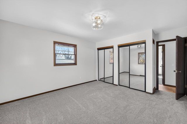 5736 Pembroke Drive, Fitchburg, WI 53711