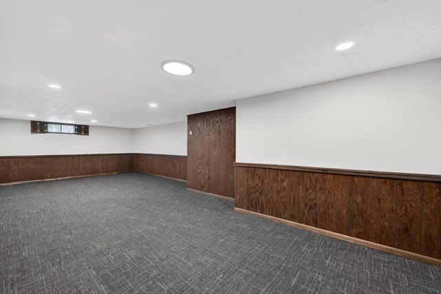 5736 Pembroke Drive, Fitchburg, WI 53711