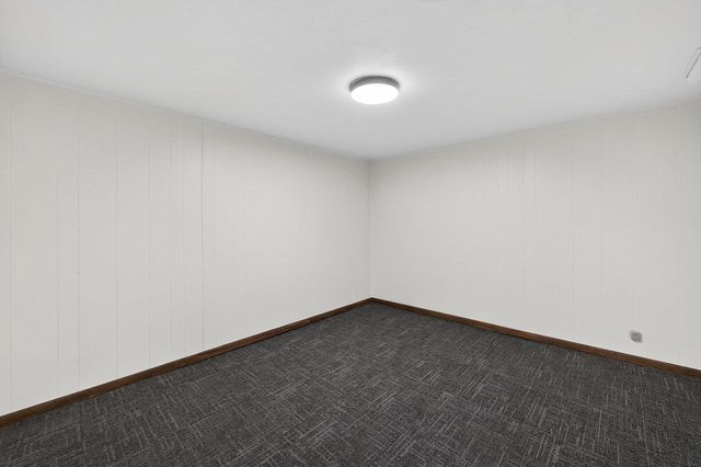 5736 Pembroke Drive, Fitchburg, WI 53711