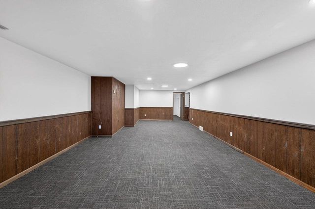 5736 Pembroke Drive, Fitchburg, WI 53711