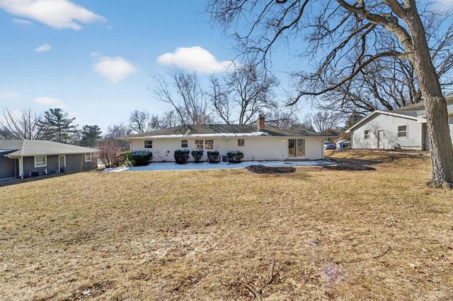 5736 Pembroke Drive, Fitchburg, WI 53711