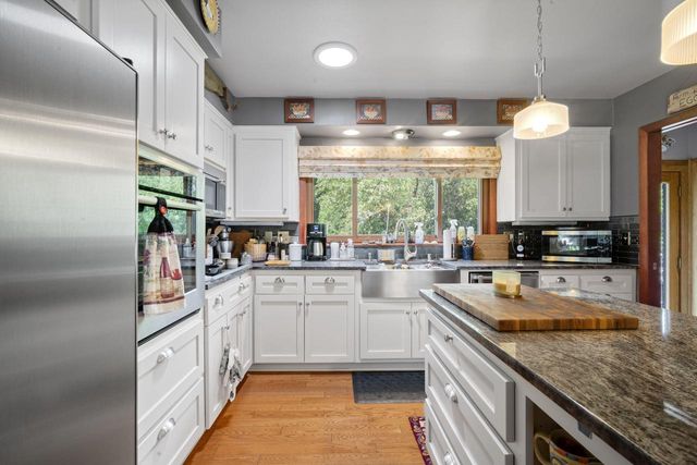 3414 W Pelican LANE, Brown Deer, WI 53209