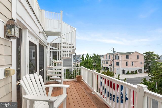 7 S 9TH ST, South Bethany, DE 19930