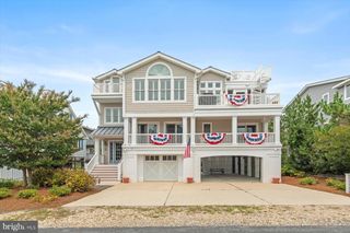 7 S 9TH ST, South Bethany, DE 19930