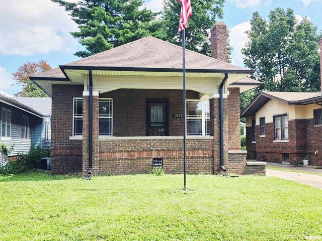 2028 S 4TH Street, Springfield, IL 62703