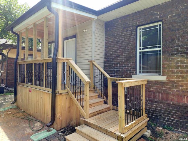 2028 S 4TH Street, Springfield, IL 62703