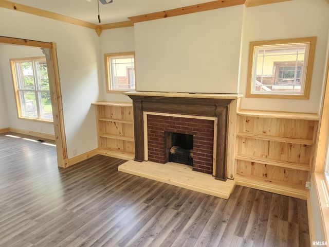 2028 S 4TH Street, Springfield, IL 62703