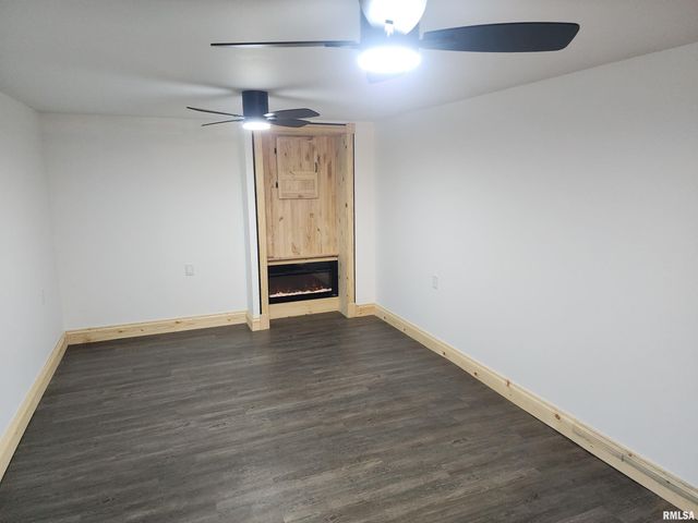 2028 S 4TH Street, Springfield, IL 62703