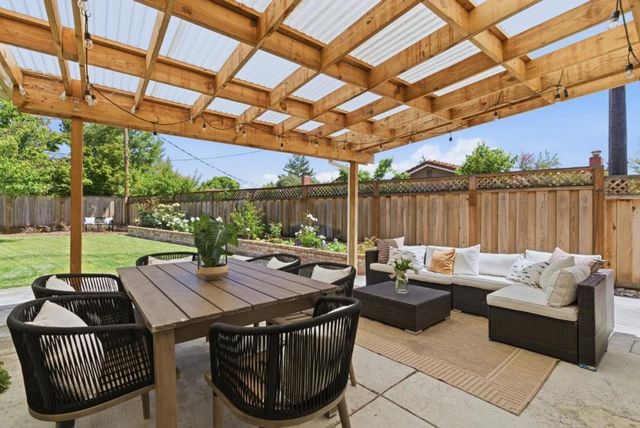 7967 Pumpkin Drive, Cupertino, CA 95014