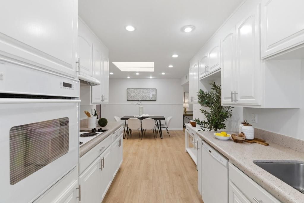 Image 12 of property listing at 7967 Pumpkin Drive, Cupertino, CA 95014